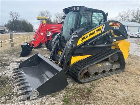 Used New Holland C232 Skid Steers for Sale (34 listings)